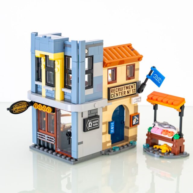 Review LEGO One Piece 75642 Showdown with Captain Smoker