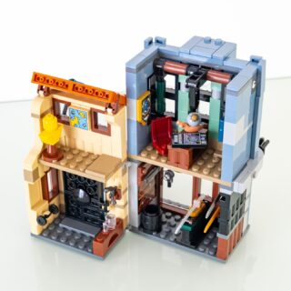 Review LEGO One Piece 75642 Showdown with Captain Smoker