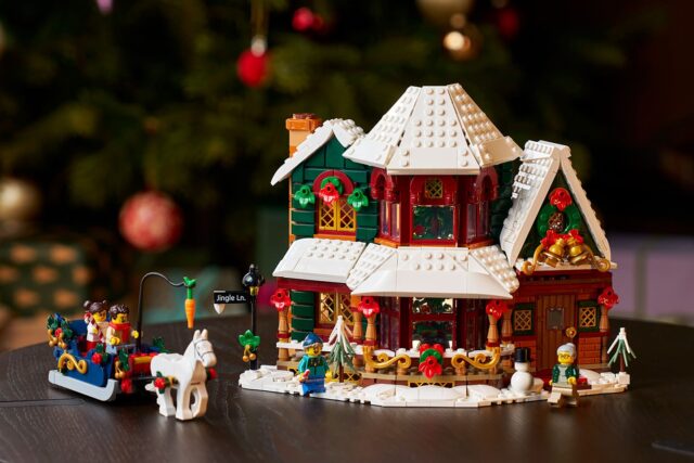 LEGO Icons 11387 Holiday House : le set Winter Village 2026