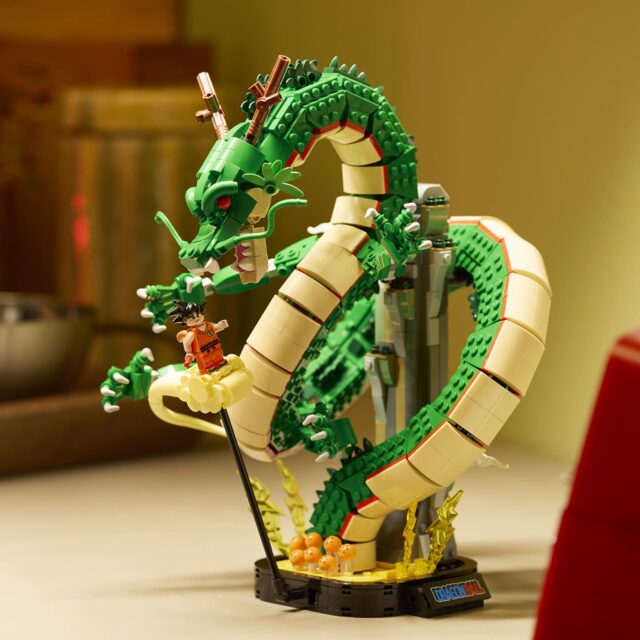 LEGO Icons 11390 Dragon Ball: Shenron & Goku