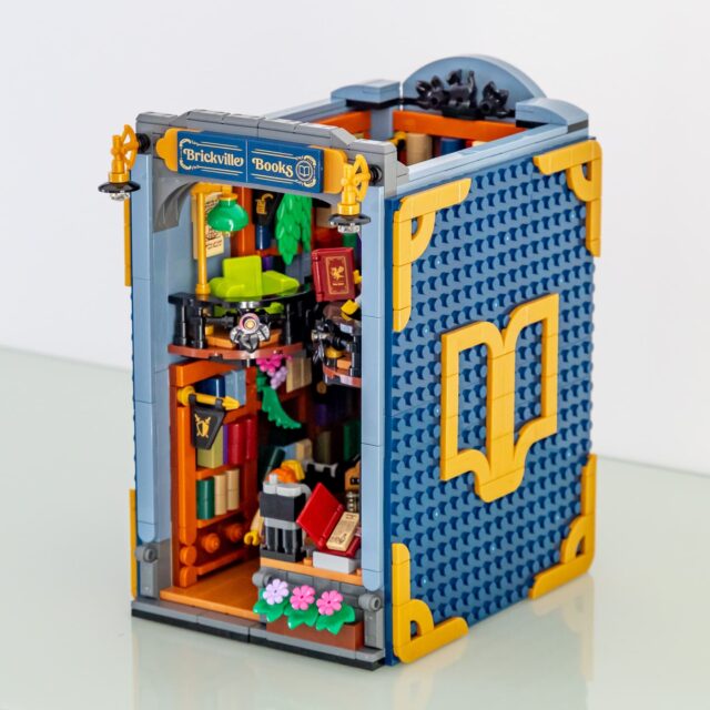 Review LEGO Icons 11379 Bookshop: Book Nook