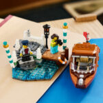 LEGO Icons 40898 Venetian Water Taxi